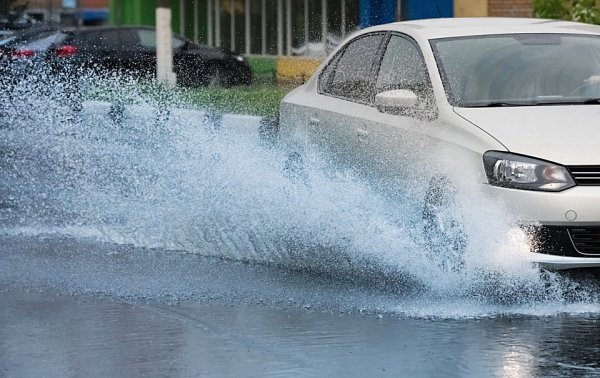 Cavalgando na chuva